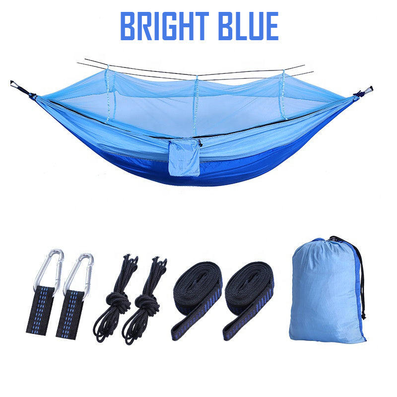 Hamac avec moustiquaire